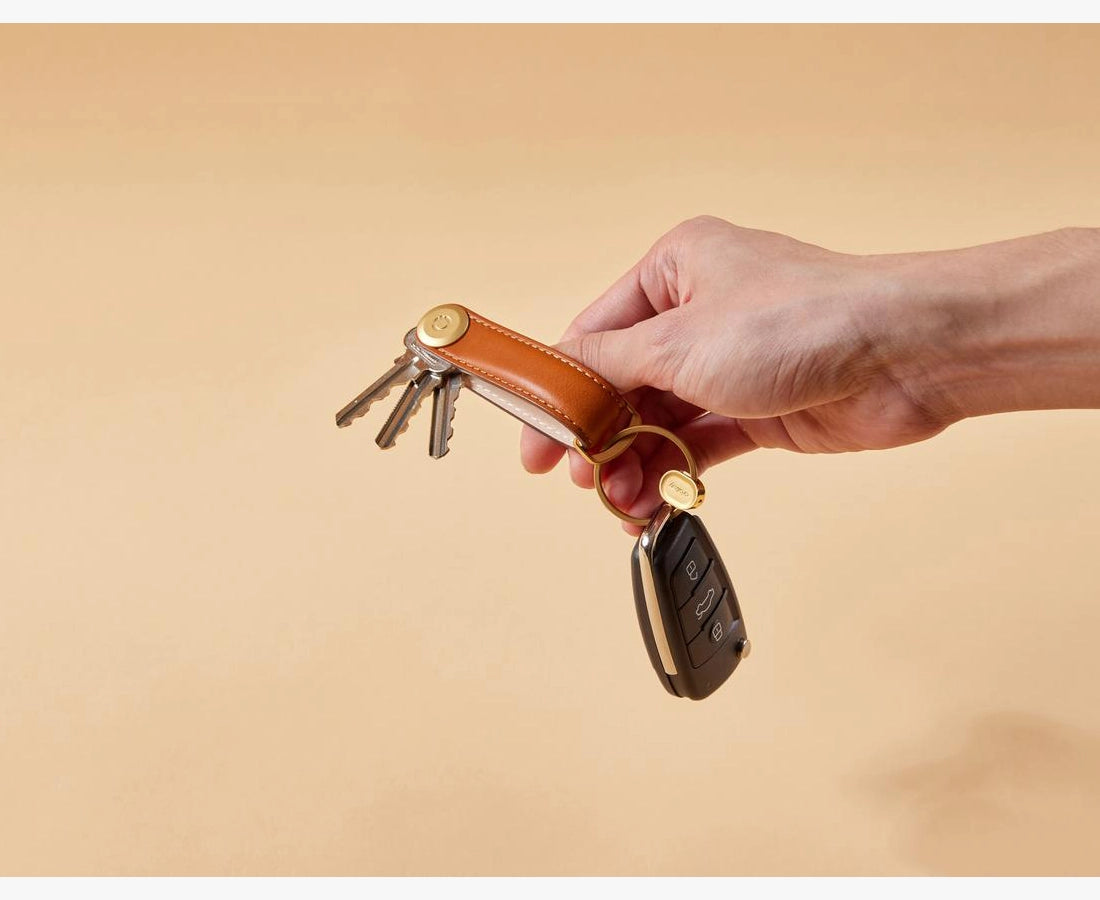 Orbitkey Key Organiser + Ring V2 Gift Set in Cognac/Tan