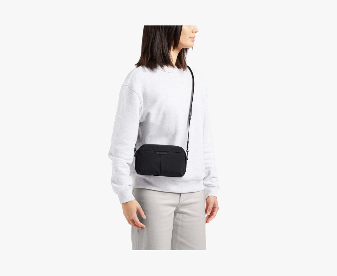 Bellroy Tokyo Crossbody Camera Bag Raven