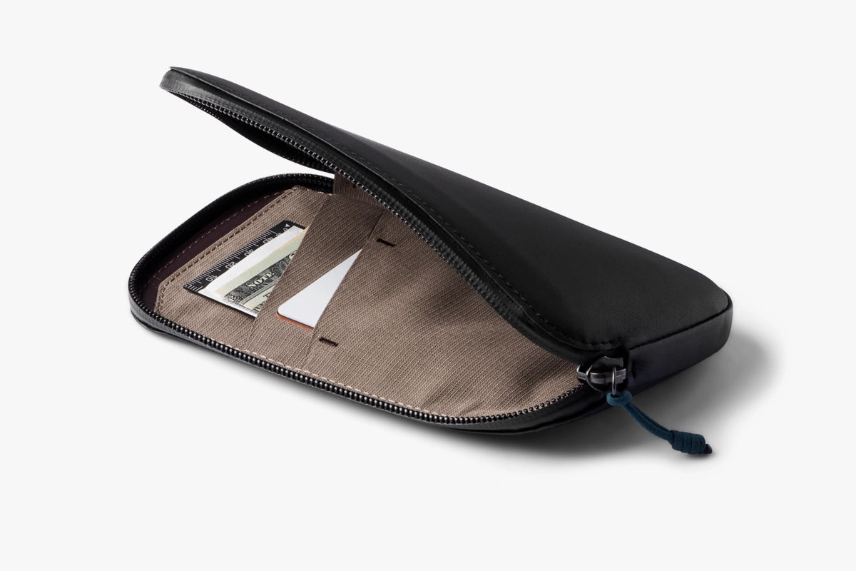 Bellroy All-Conditions Phone Pocket Plus Black