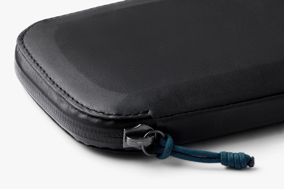 Bellroy All-Conditions Phone Pocket Plus Black