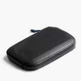 Bellroy All-Conditions Phone Pocket Plus Black Ink