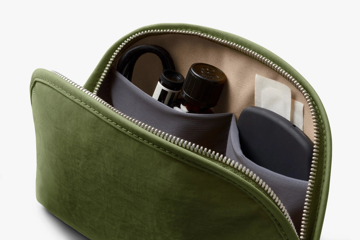 Bellroy Classic Pouch Ranger Green