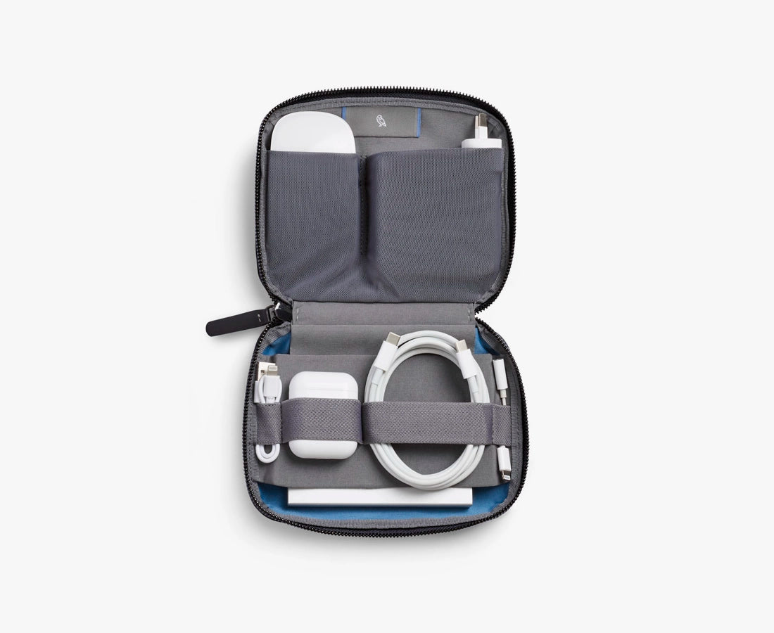Bellroy Tech Kit Compact Black