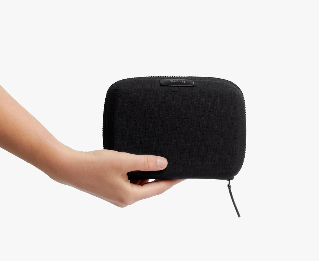 Bellroy Tech Kit Compact Black