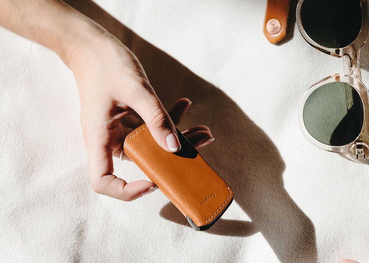 Bellroy Key Cover Plus (Holds 4-8 keys) Second Edition Caramel