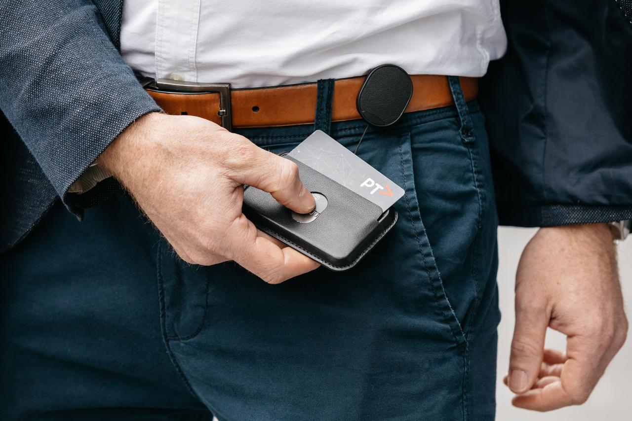 Orbitkey ID Card Holder Pro