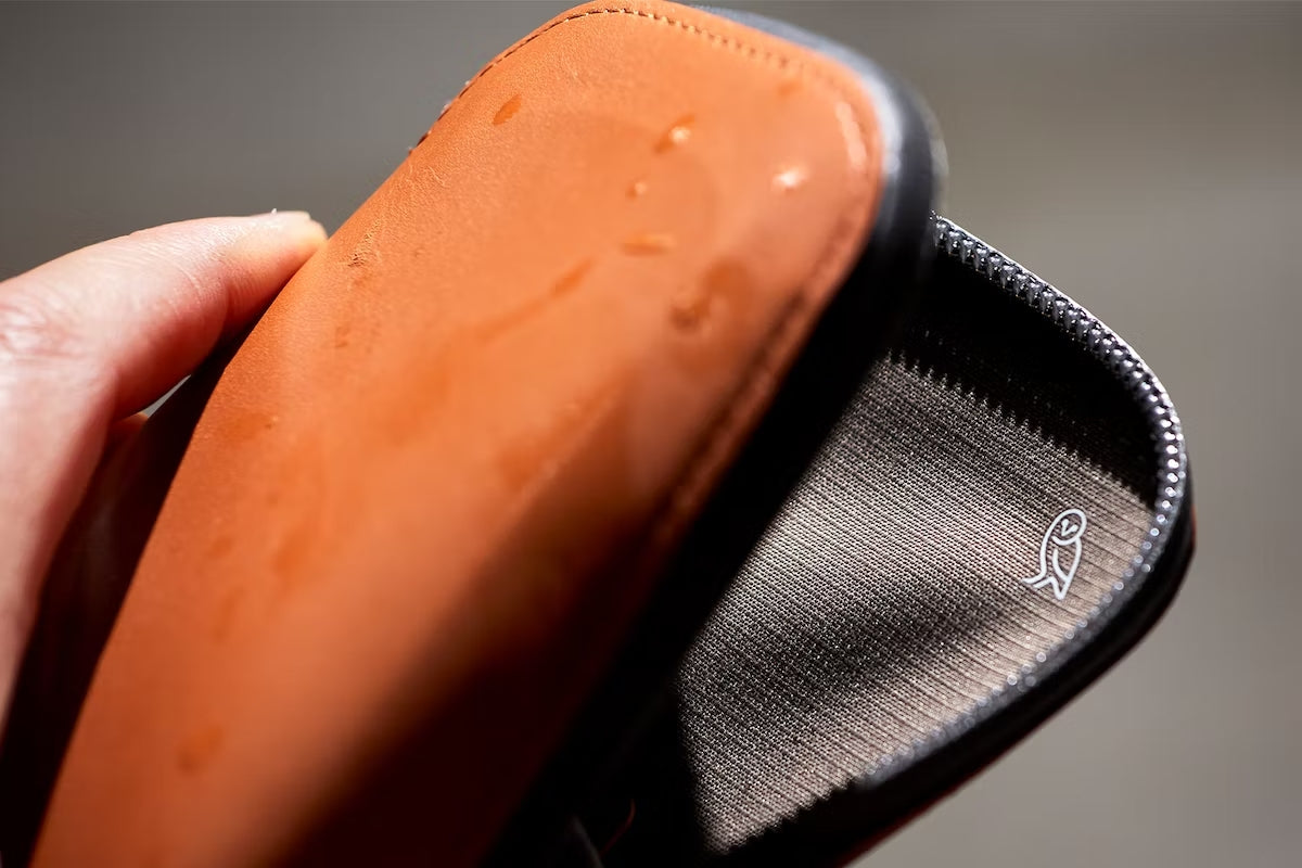 Bellroy All-Conditions Phone Pocket