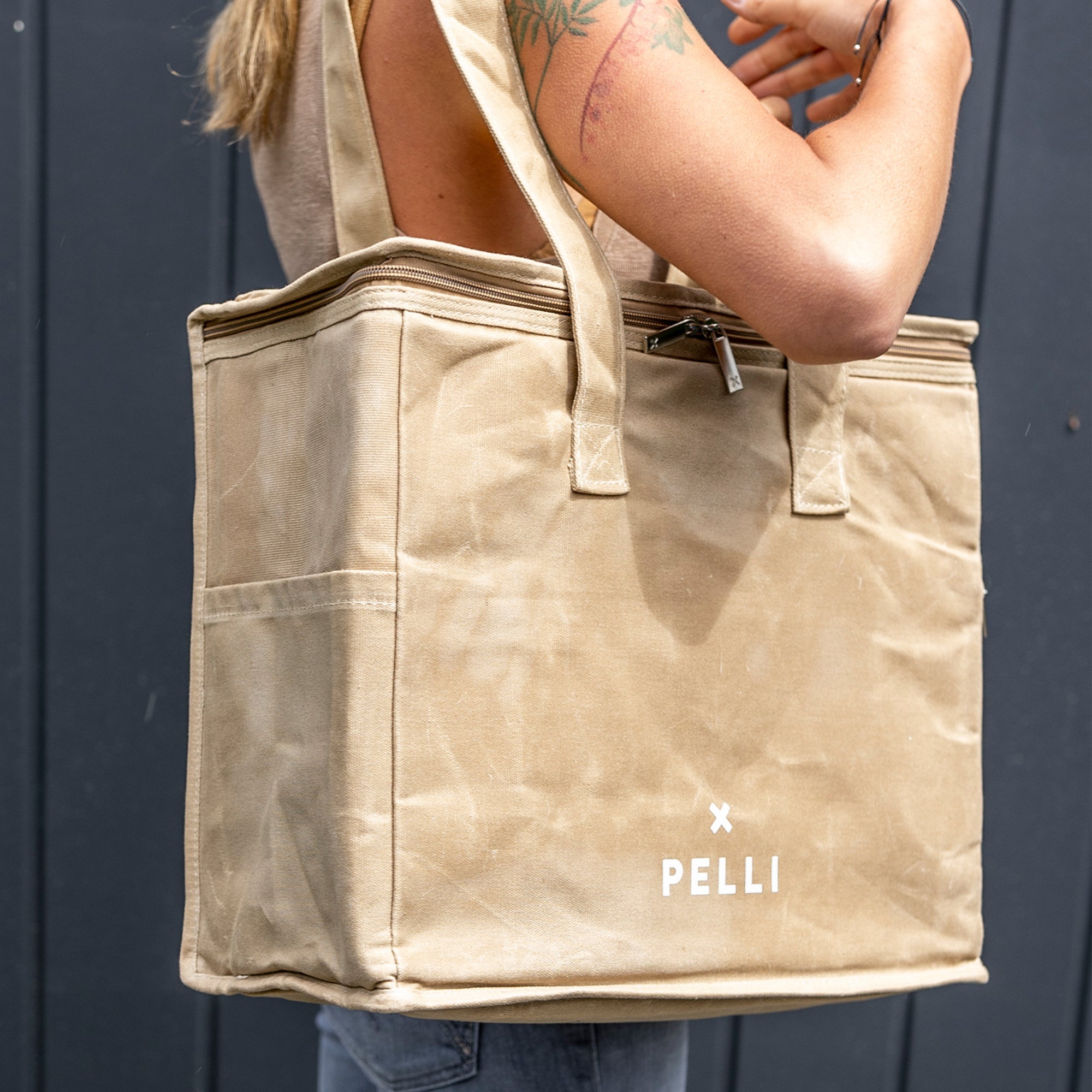 Pelli 'Chill Homie' Large Cooler Bag (Waxed Canvas) Tan