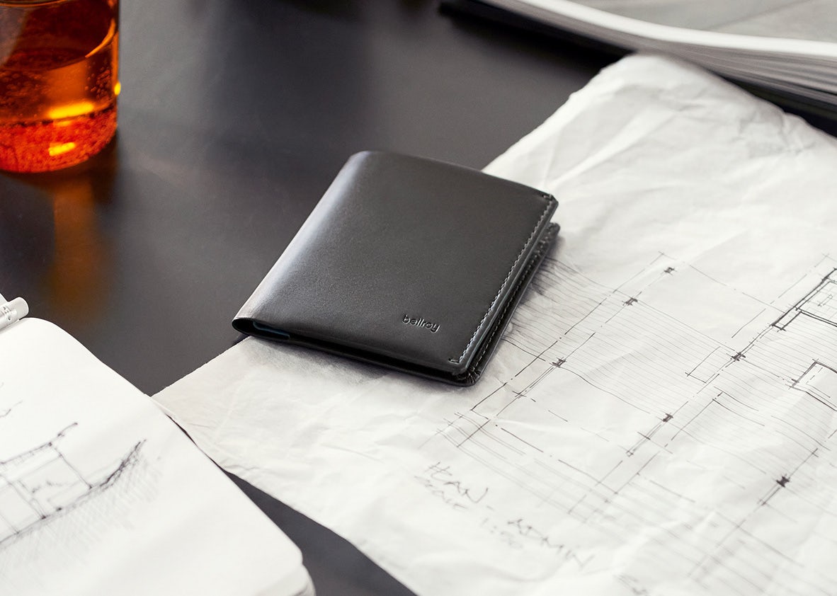 Note Sleeve Wallet with RFID Protection